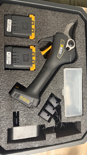 TIJERA ELECTRONICA PODA BENZA BT4021XL APERTURA 40 - Imagen 4