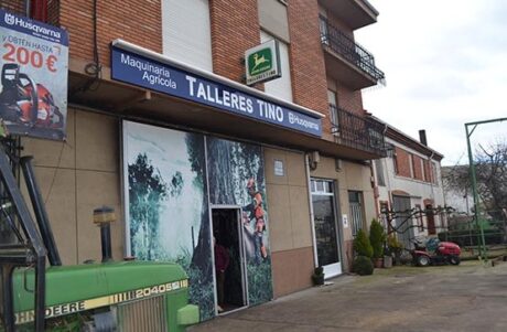 fachada Talleres Tino 1